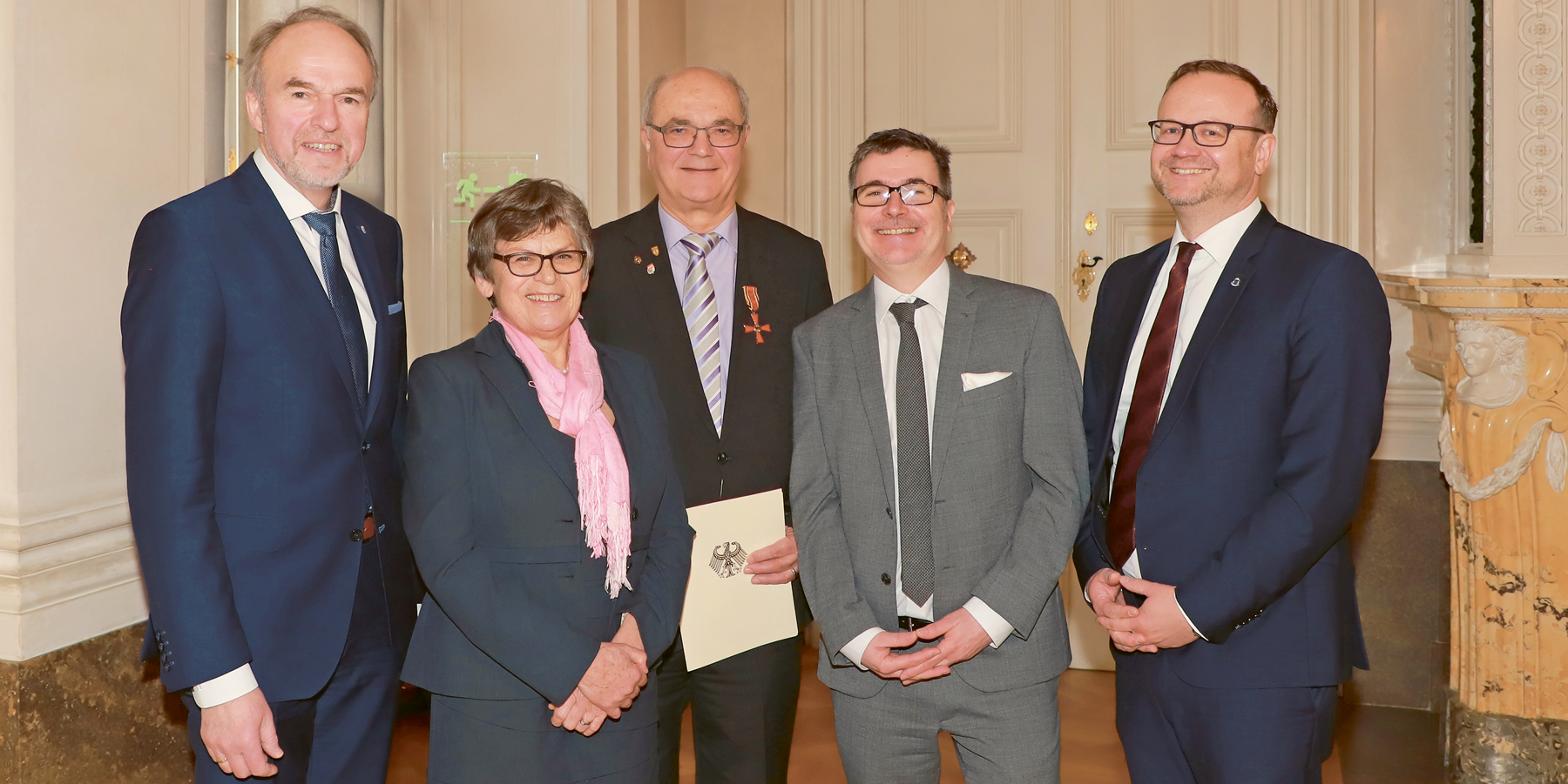 Gruppenbild mit Walter Herberth, Gerdi und Peter Heusinger, Johannes Spielmann und Dr. Marco Bambach.