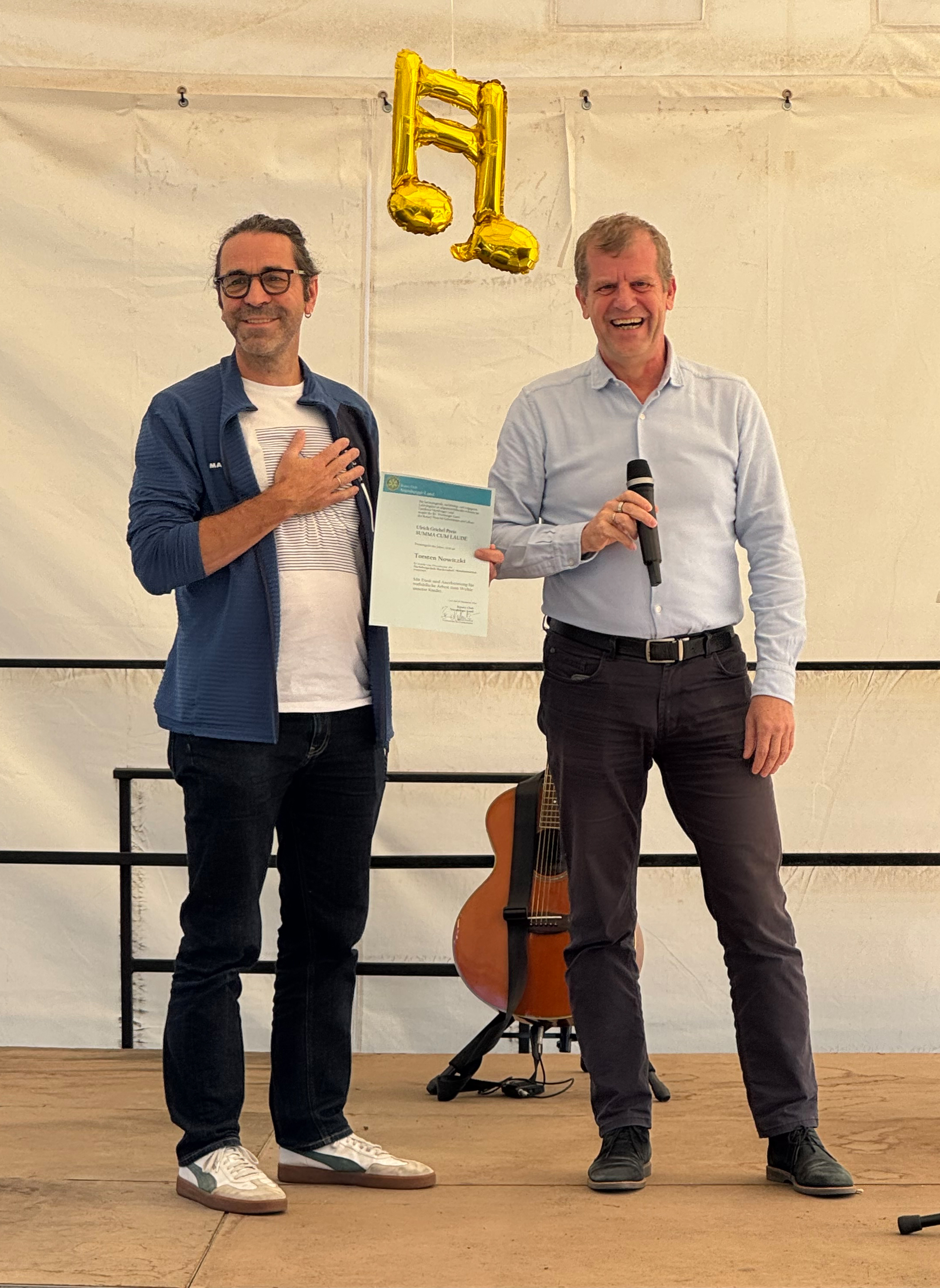 Preisträger Torsten Nowitzki und Bernd Wachter Präsident des RC Nürnberger Land 
