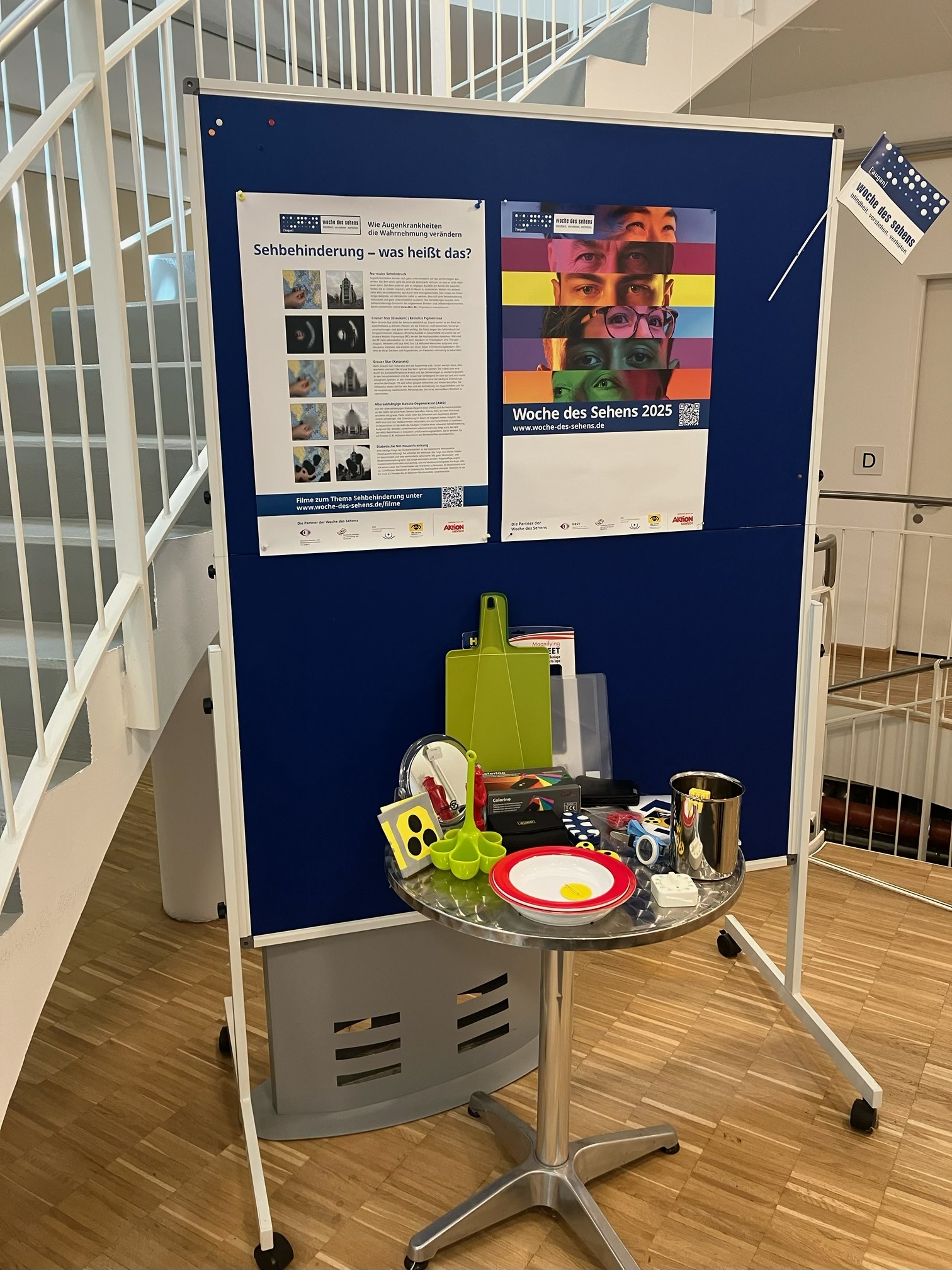 Das Bild zeigt unseren Info-Stand im Alten- und Servicezentrum Neuhausen.